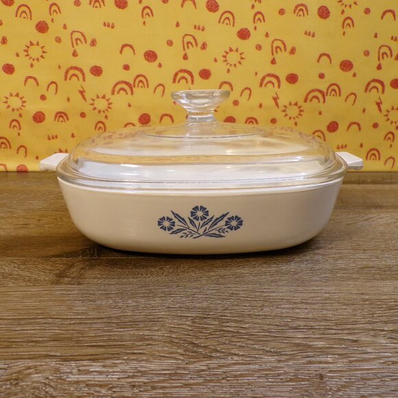Corning Ware VTG Blue Cornflower P-9-B 9" 1.5 Qt Casserole Dish w/Pyrex Lid A9C - Picture 1 of 13